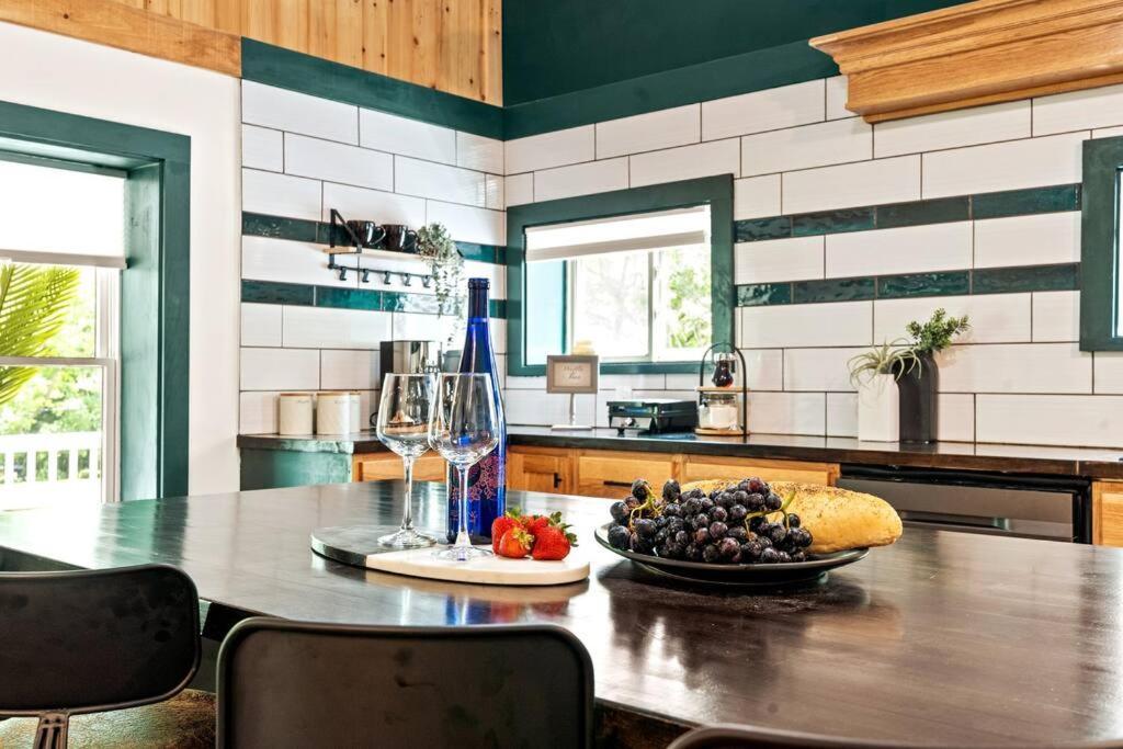 The Modern Forge Ny, Honeoye Lake Extérieur photo